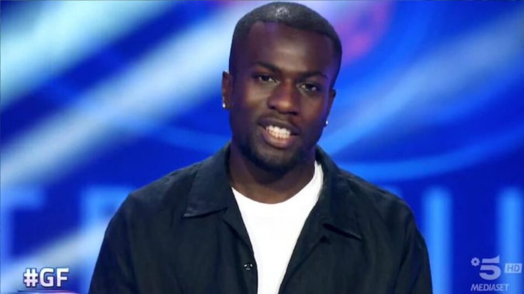 Chi è Arnold Cardaropoli Grande Fratello 2023: Età, Origini, Madre, Eliminazione e Instagram