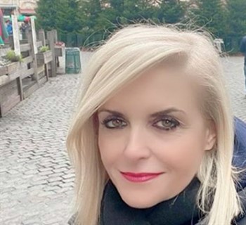 Chi è Federica Gentile: Biografia, Età, Marito, RTL 102.5 Amici Speciali