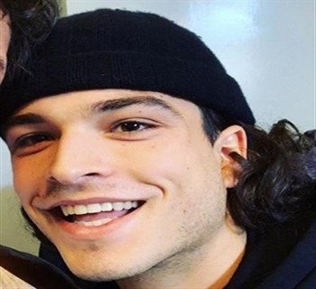 Chi è Leo Gassman: Biografia, Età, Padre, Asimbonanga Sanremo 2020