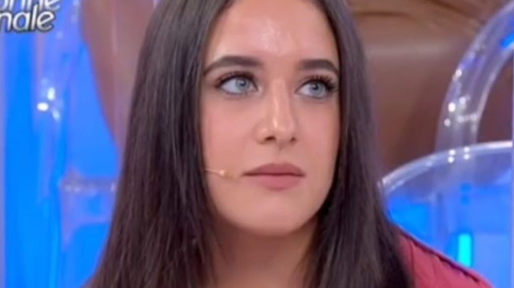 Chi è Lilli Corteggiatrice di Luca a Uomini e Donne: Età, Cognome e Storia