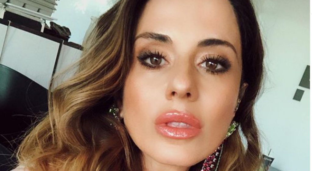 Chi è Paola Iezzi, Paola di Paola & Chiara: Età, Altezza, Fidanzato e Instagram