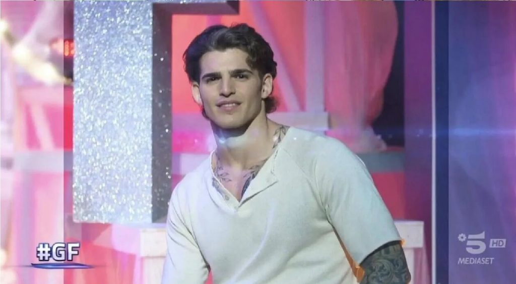 Chi è Paolo Masella Grande Fratello 2023: Età, Lavoro, Fidanzata, Sorella e Madre