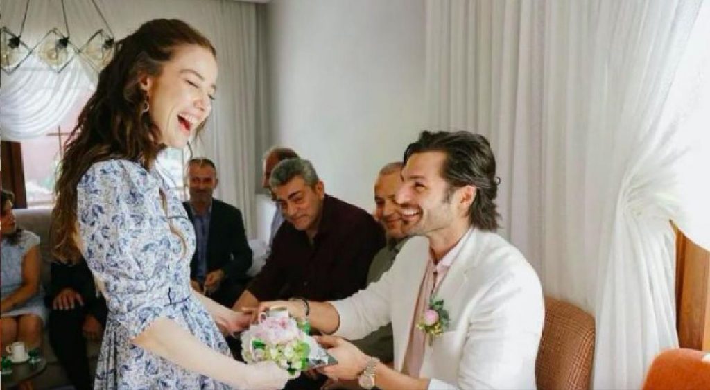 Ozge Gurel di Mr Wrong si sposa in Italia: data e luogo delle nozze con Serkan