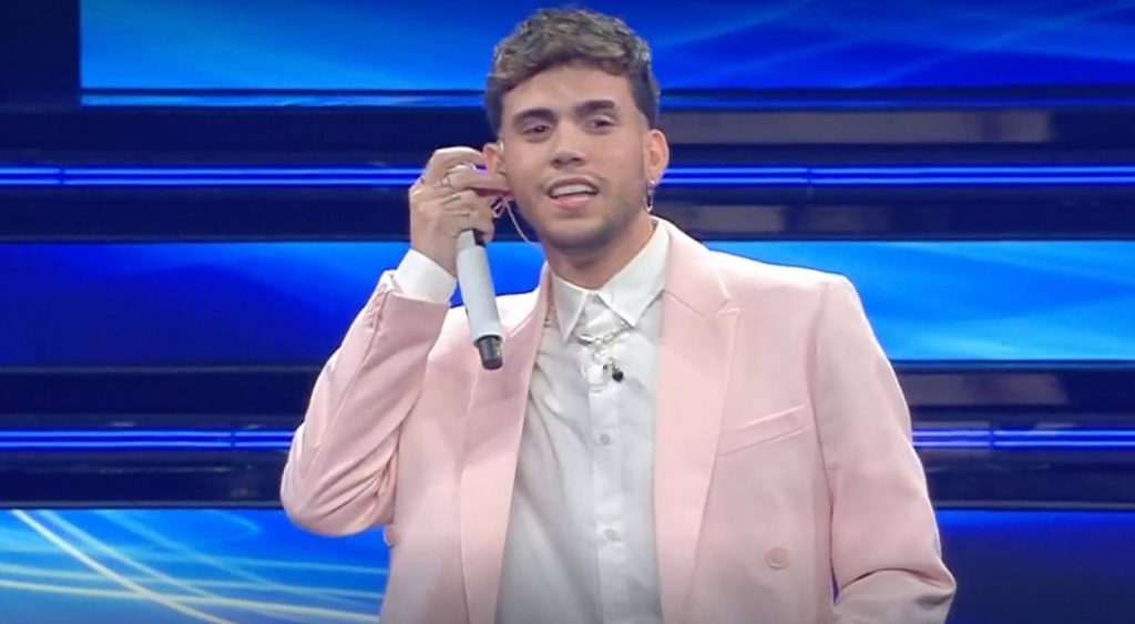A che Ora Canta Aka7even Quarta Serata di Sanremo 2022 Cover e Duetto