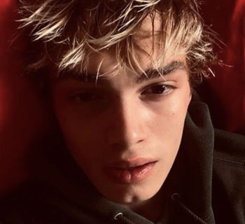 Chi è Biondo: Biografia, Età, Carriera, Fidanzata ed Ex Emma Muscat