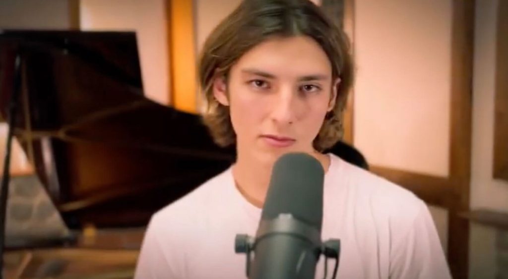 Chi è Cricca Amici 22: Età, Fidanzata, Ritorno ad Amici e Instagram