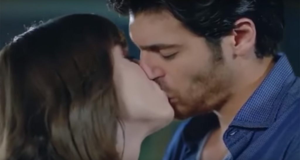 Bitter Sweet Ingredienti D’Amore: Video integrale del bacio tra Nazli e Ferit