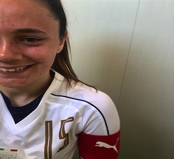 Chi è Annamaria Serturini Calciatrice: Biografia, Fidanzato e Stipendio